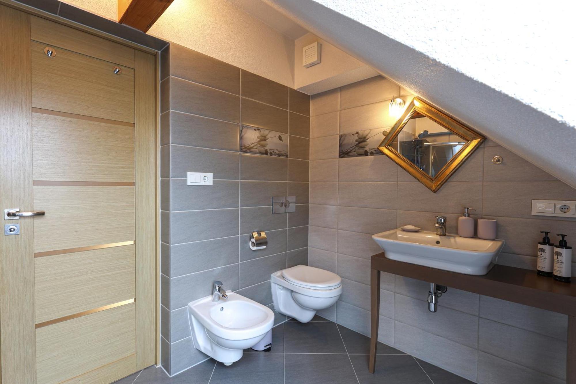Central Hotel Radviliskis Экстерьер фото